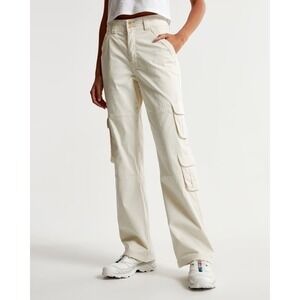 Abercrombie & Fitch Relaxed Cargo Pants